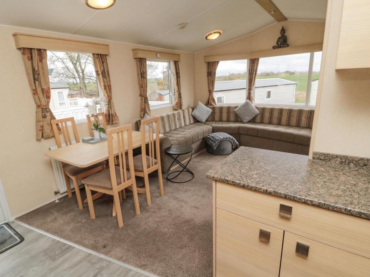 Lotus Lodge Morpeth Zewnętrze zdjęcie